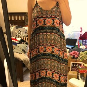 Colorful summer maxi dress!